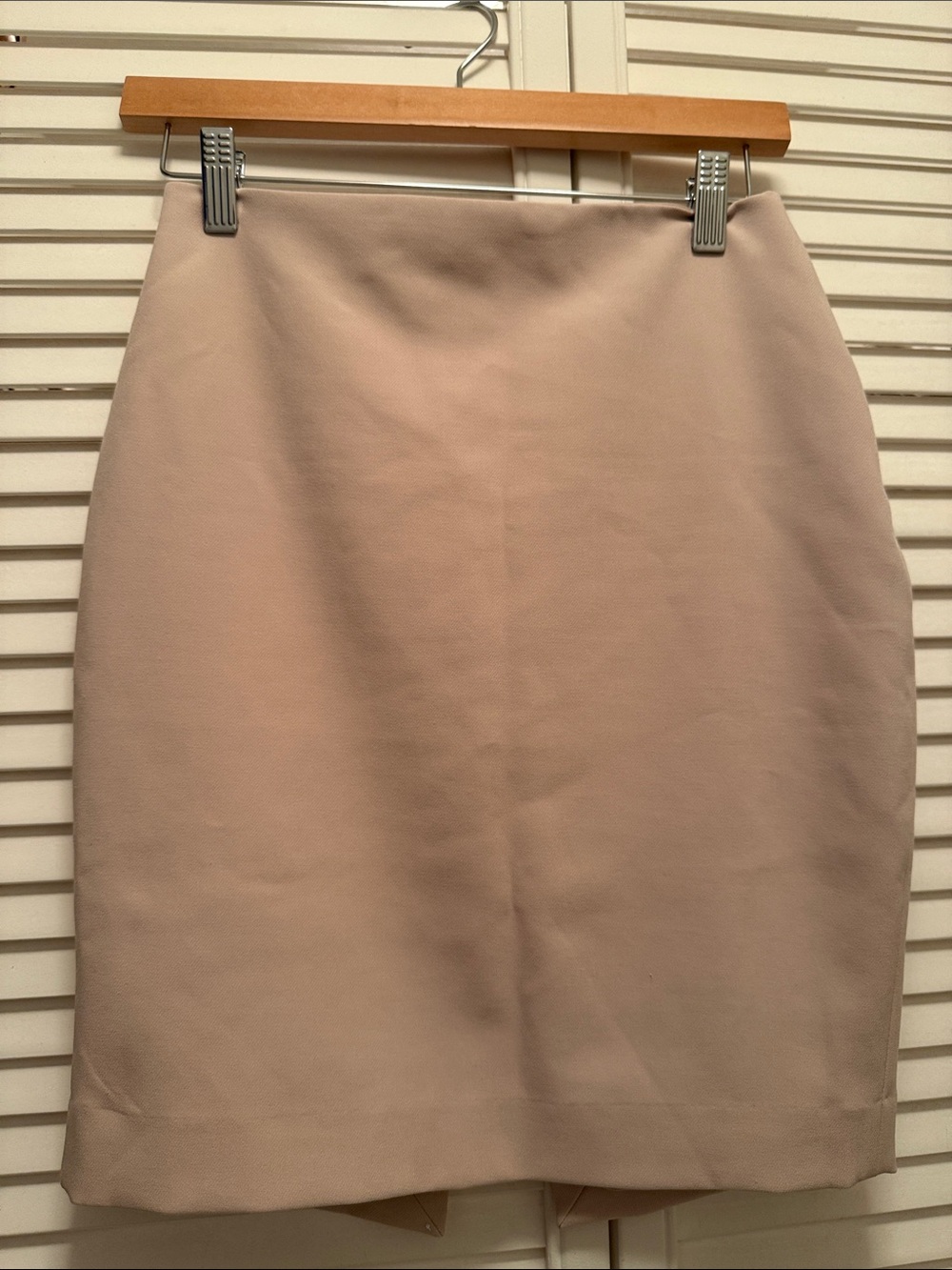 Express Editor Women's Pencil Skirt in Light beige size 0